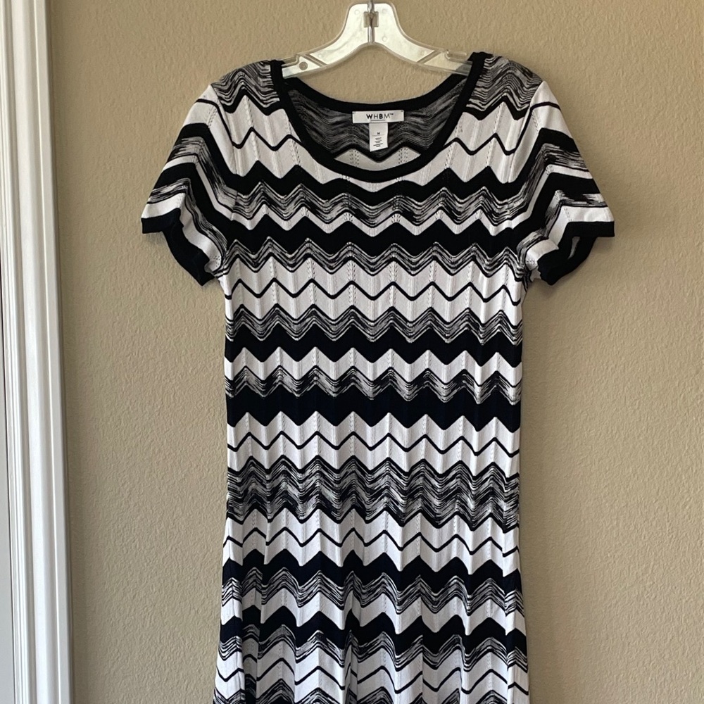 White House Black Market Black and White Zigzag Midi Dress